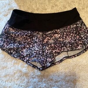Lululemon speed up shorts 2.5length